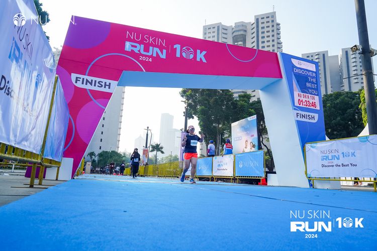 Race photo from Nu Skin Run 10K