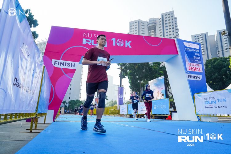 Race photo from Nu Skin Run 10K