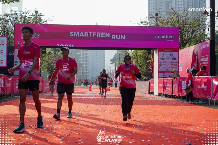 Race photo from Smartfren Run 2025 