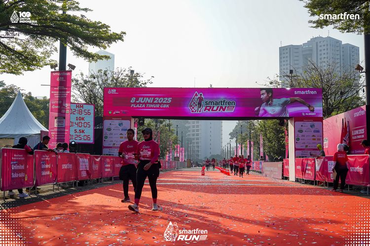 Race photo from Smartfren Run 2025 