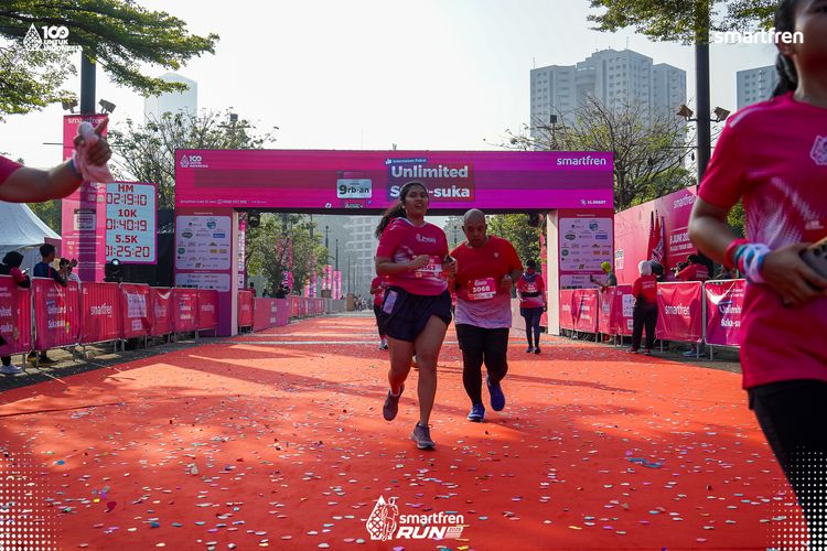 Race photo from Smartfren Run 2025 