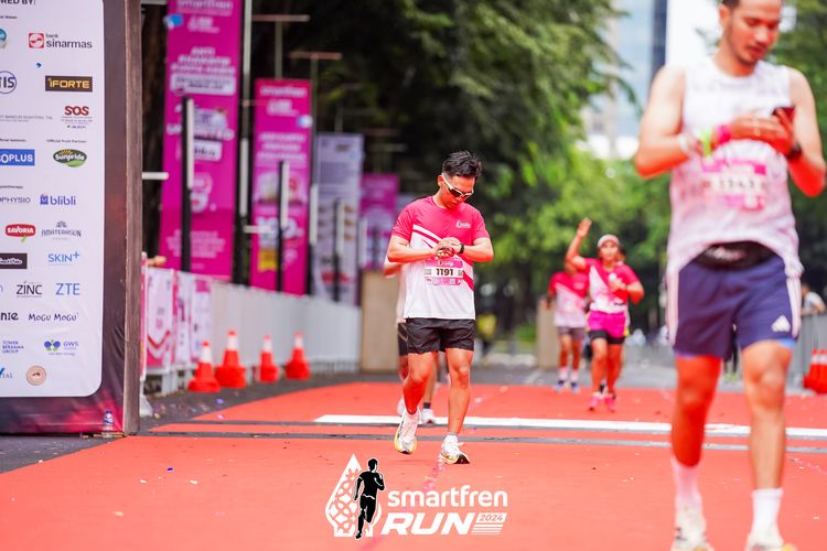 Race photo from Smartfren Run 2024