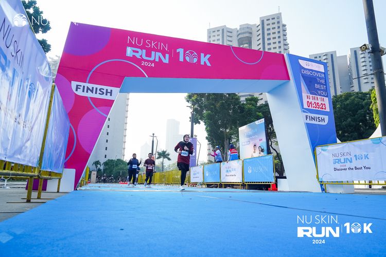 Race photo from Nu Skin Run 10K