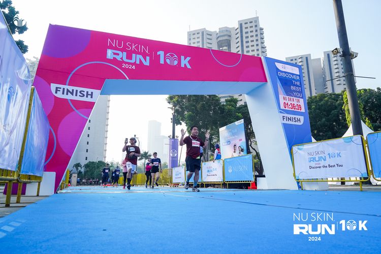 Race photo from Nu Skin Run 10K