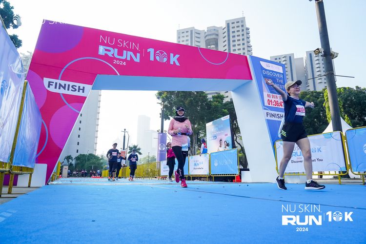 Race photo from Nu Skin Run 10K