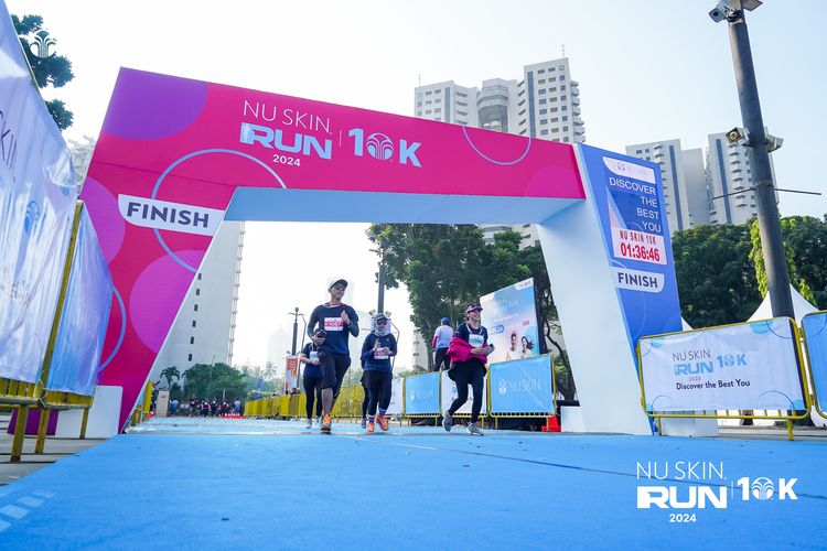 Race photo from Nu Skin Run 10K