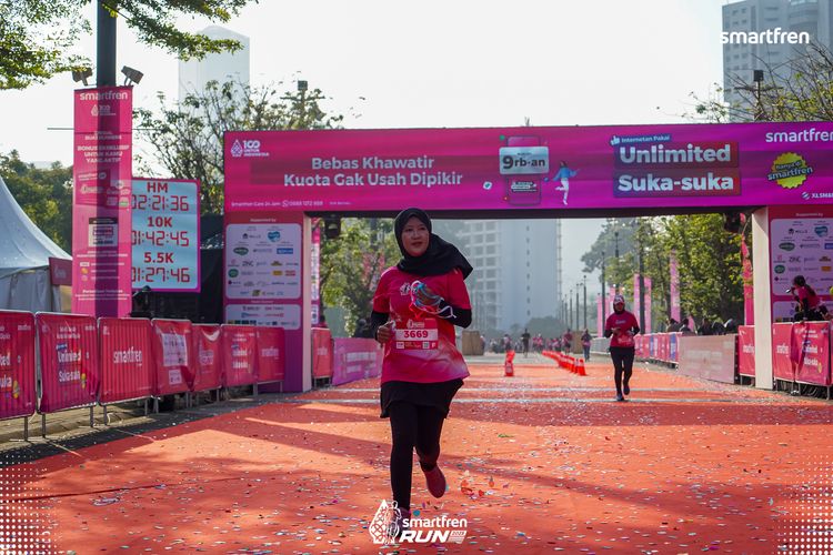 Race photo from Smartfren Run 2025 