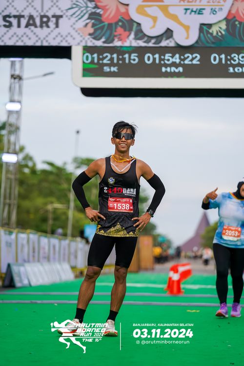 Race photo from Arutmin Borneo Run 2024