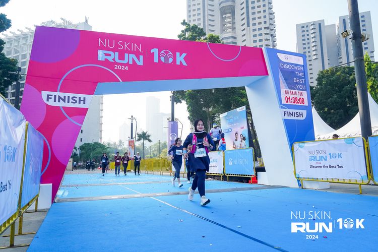 Race photo from Nu Skin Run 10K