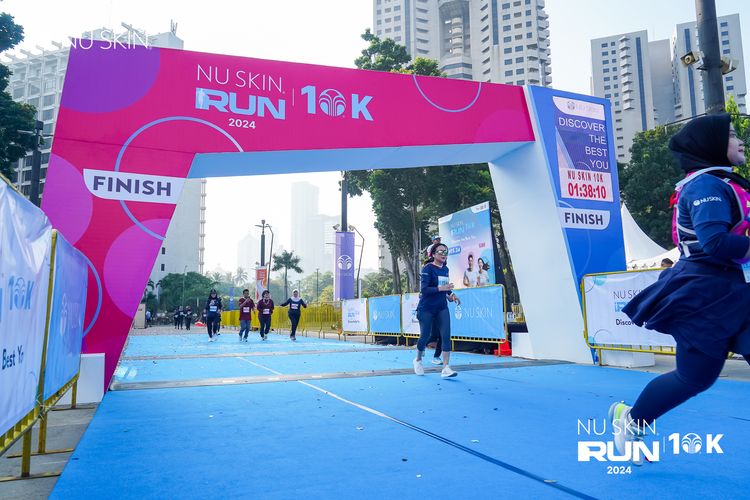 Race photo from Nu Skin Run 10K
