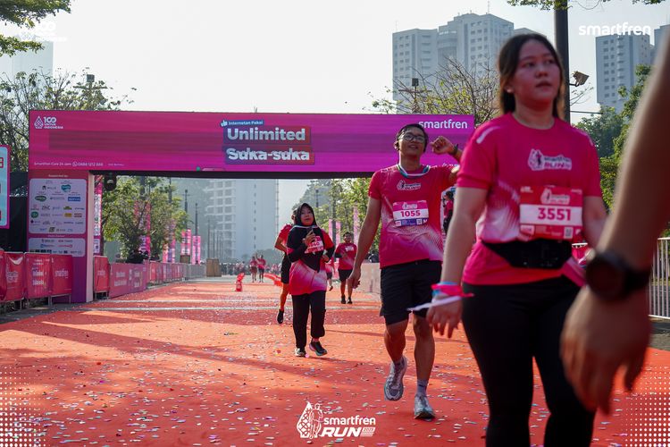 Race photo from Smartfren Run 2025 