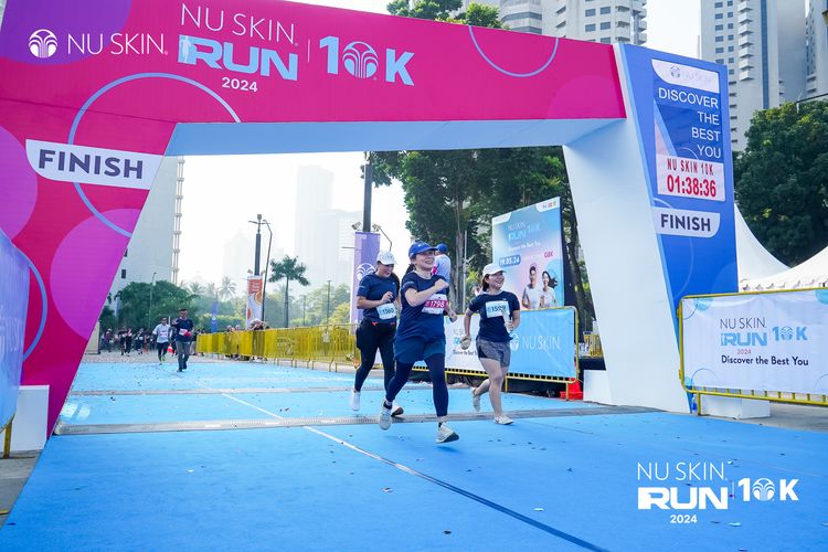 Race photo from Nu Skin Run 10K