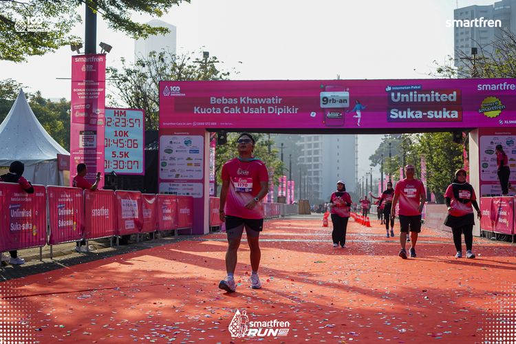 Race photo from Smartfren Run 2025 