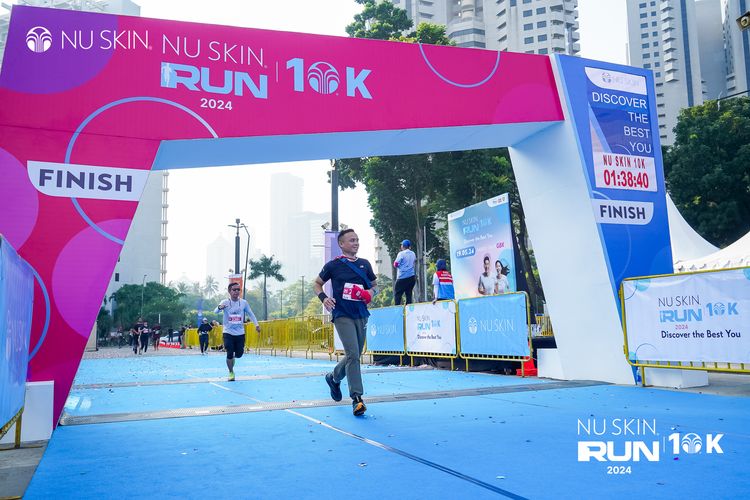 Race photo from Nu Skin Run 10K