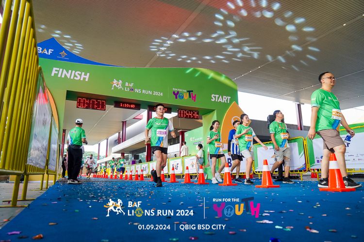 Race photo from BAF LIONS RUN 2024