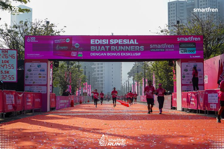 Race photo from Smartfren Run 2025 