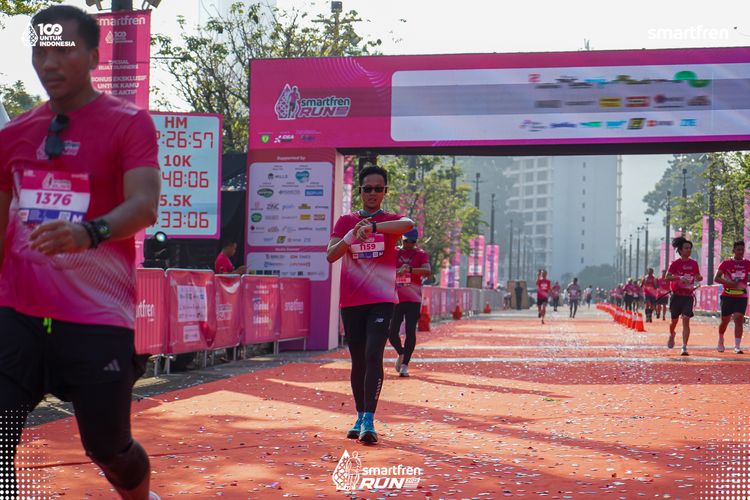 Race photo from Smartfren Run 2025 