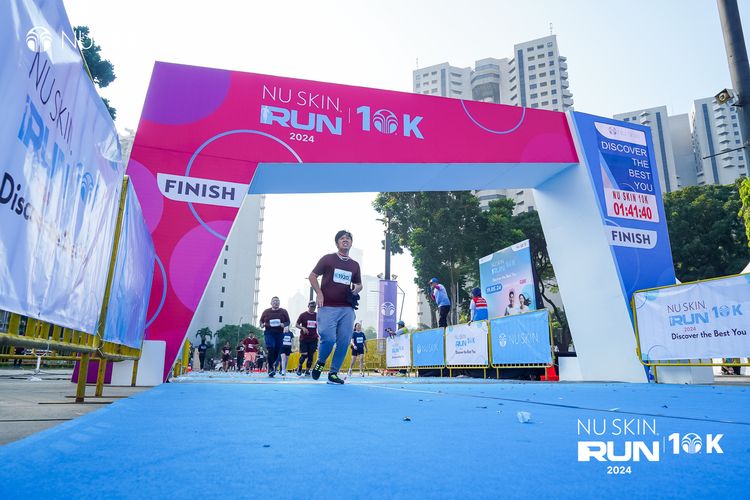 Race photo from Nu Skin Run 10K