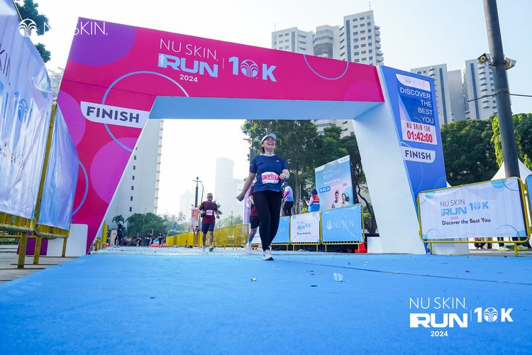 Race photo from Nu Skin Run 10K