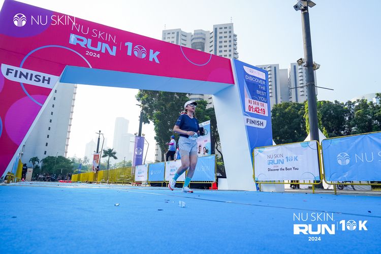 Race photo from Nu Skin Run 10K