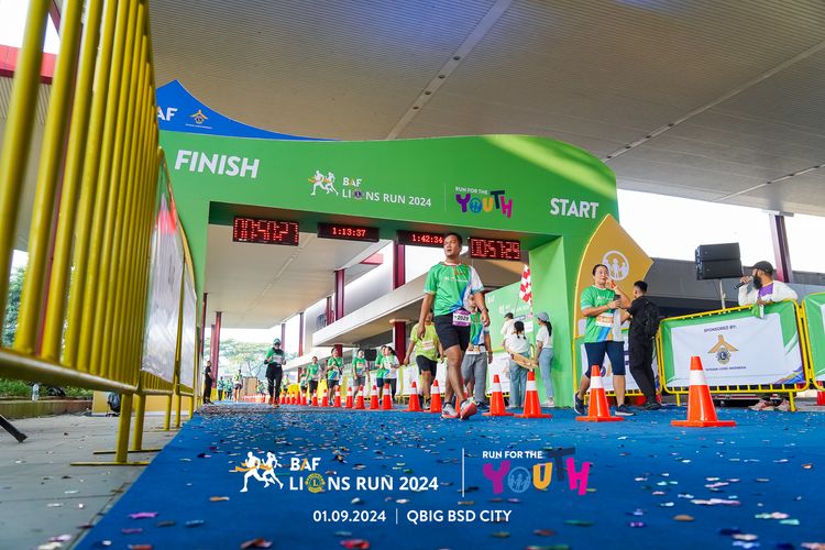 Race photo from BAF LIONS RUN 2024