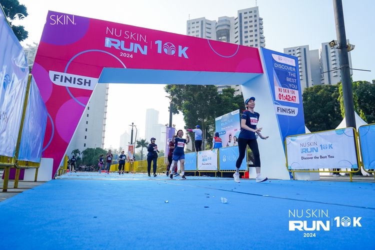 Race photo from Nu Skin Run 10K