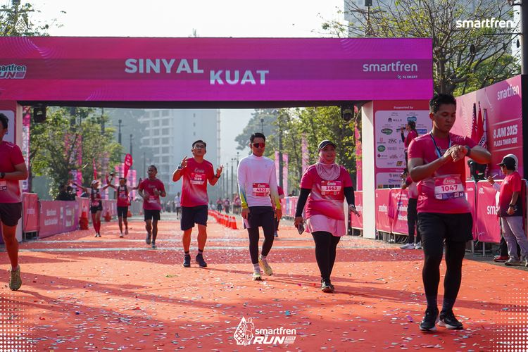Race photo from Smartfren Run 2025 
