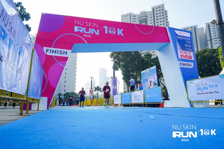 Race photo from Nu Skin Run 10K