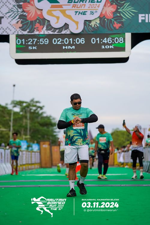 Race photo from Arutmin Borneo Run 2024