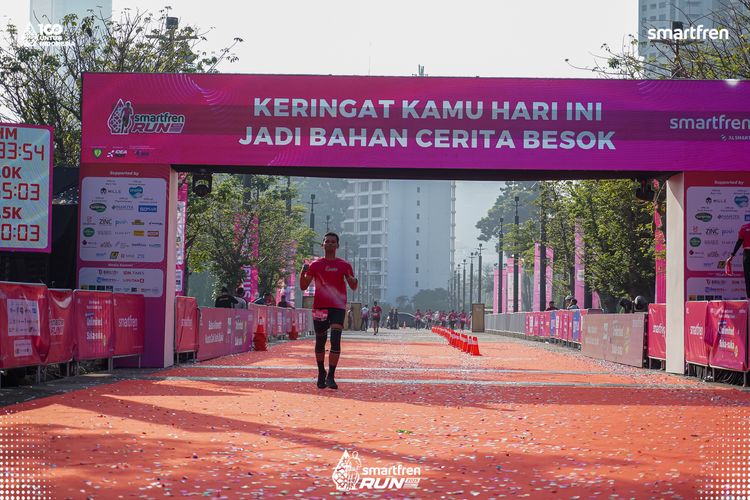 Race photo from Smartfren Run 2025 
