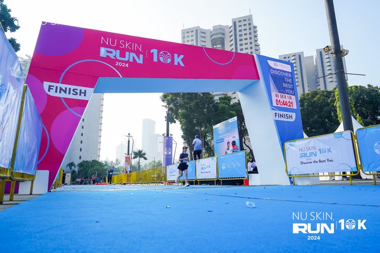Race photo from Nu Skin Run 10K