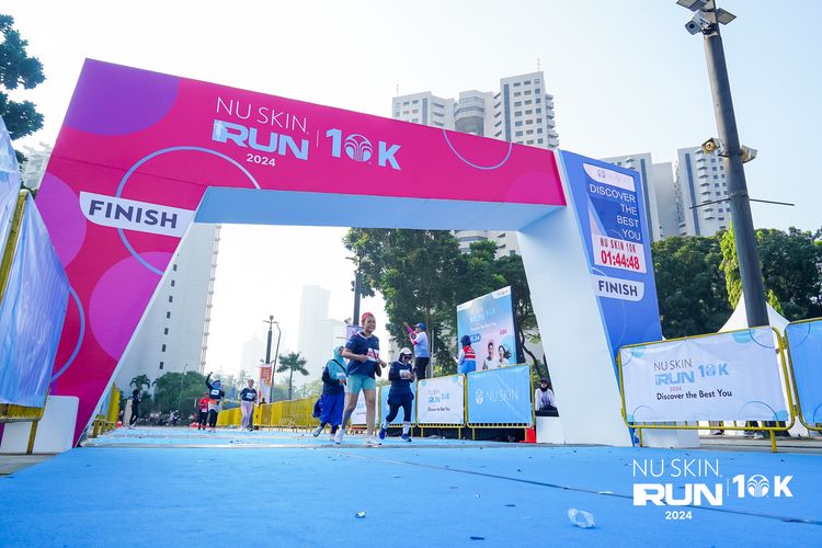 Race photo from Nu Skin Run 10K