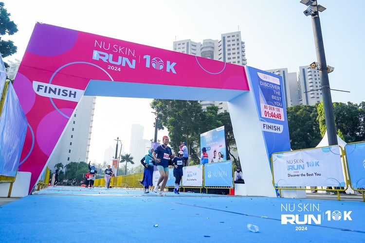 Race photo from Nu Skin Run 10K