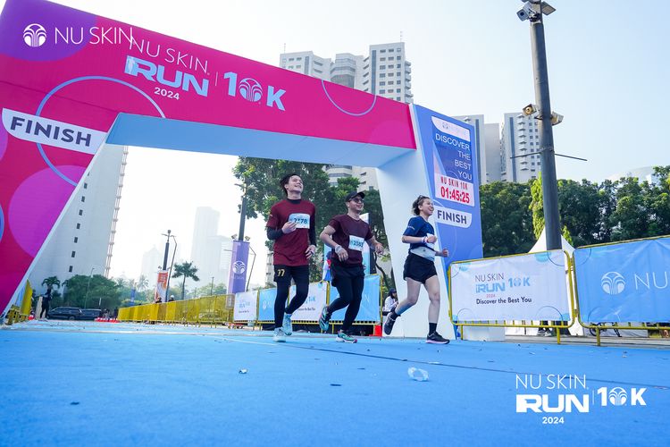 Race photo from Nu Skin Run 10K