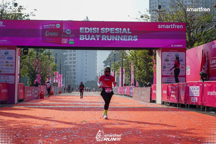 Race photo from Smartfren Run 2025 
