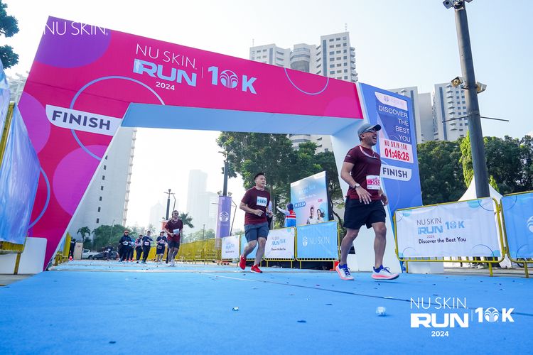 Race photo from Nu Skin Run 10K