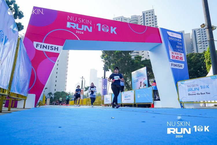 Race photo from Nu Skin Run 10K
