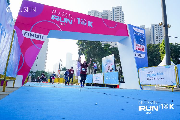 Race photo from Nu Skin Run 10K