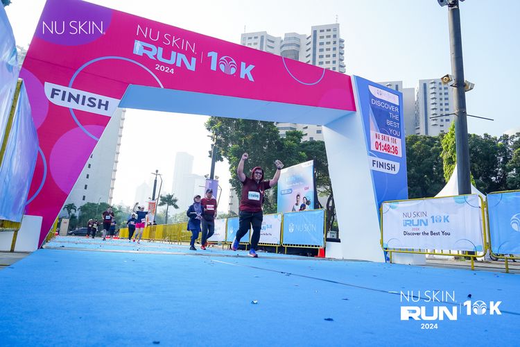 Race photo from Nu Skin Run 10K