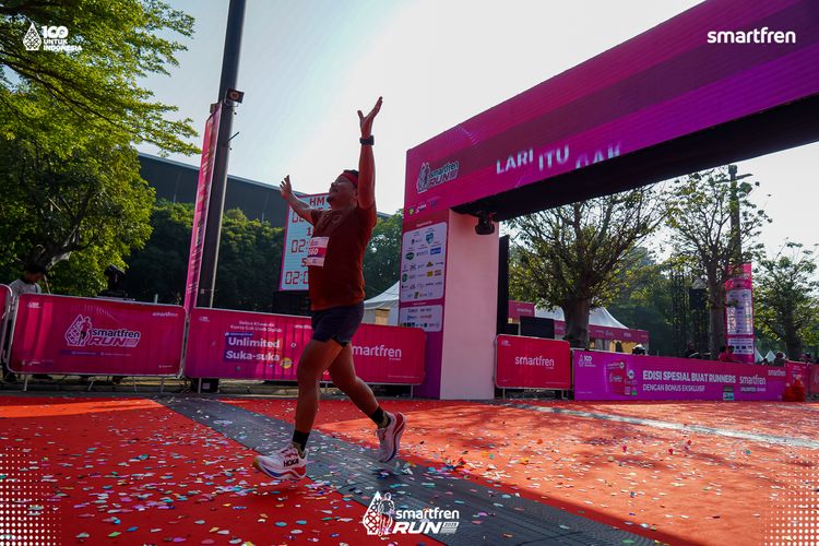 Race photo from Smartfren Run 2025 