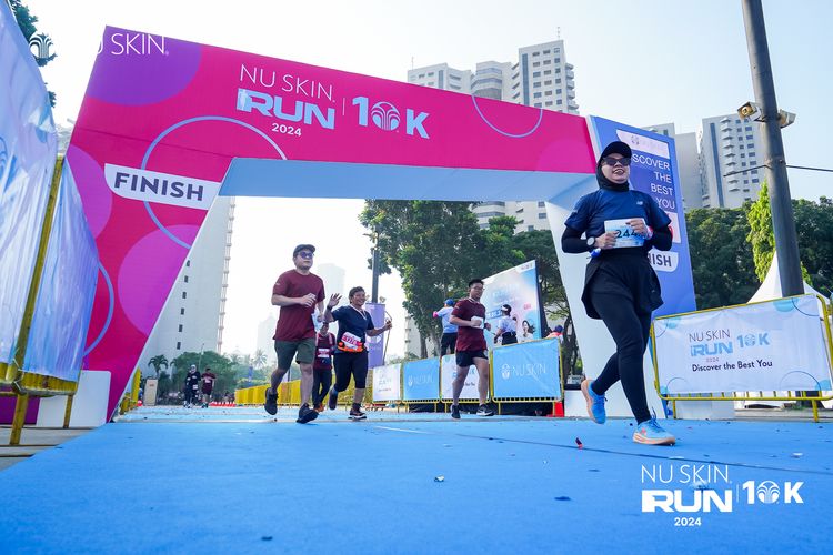 Race photo from Nu Skin Run 10K