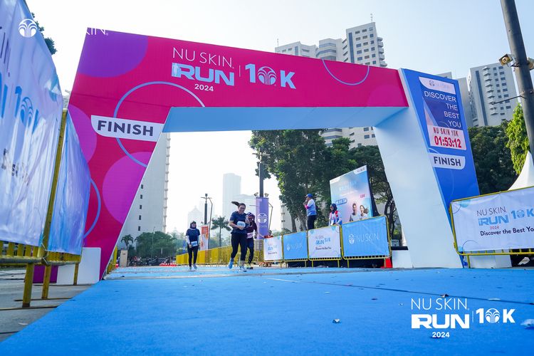 Race photo from Nu Skin Run 10K