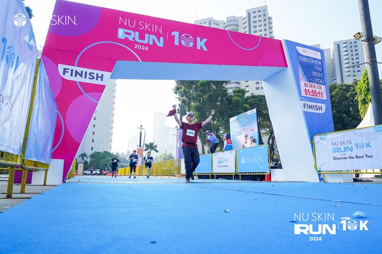 Race photo from Nu Skin Run 10K