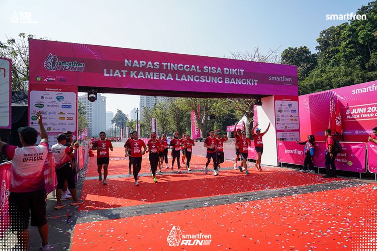 Race photo from Smartfren Run 2025 