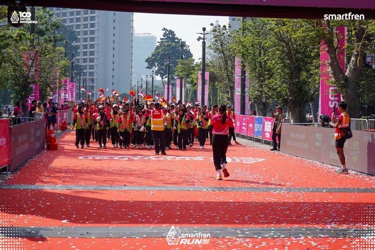 Race photo from Smartfren Run 2025 