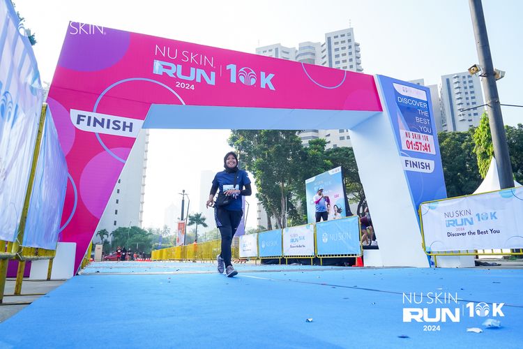 Race photo from Nu Skin Run 10K
