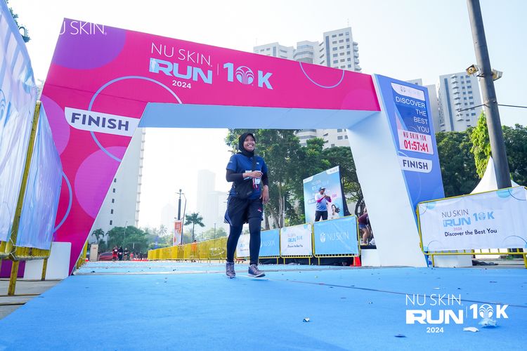 Race photo from Nu Skin Run 10K