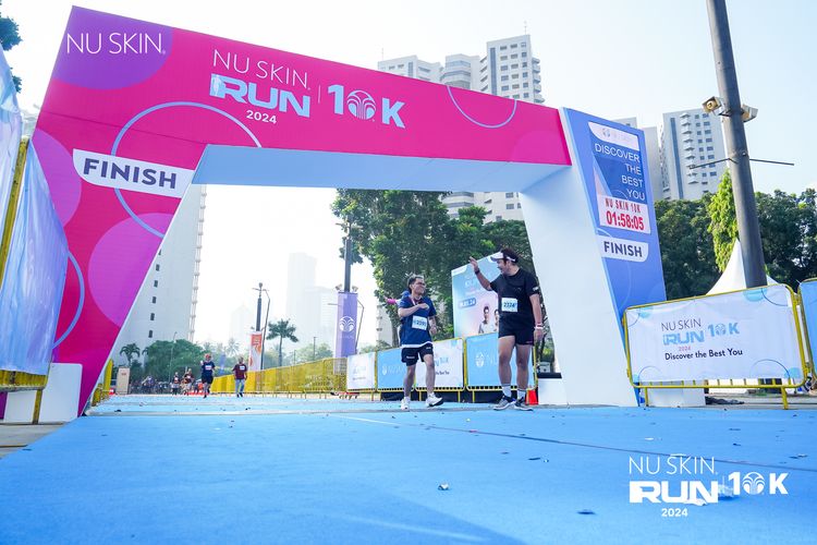 Race photo from Nu Skin Run 10K