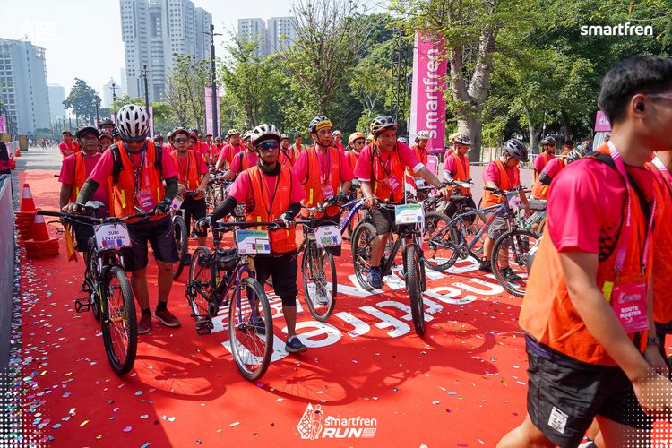 Race photo from Smartfren Run 2025 