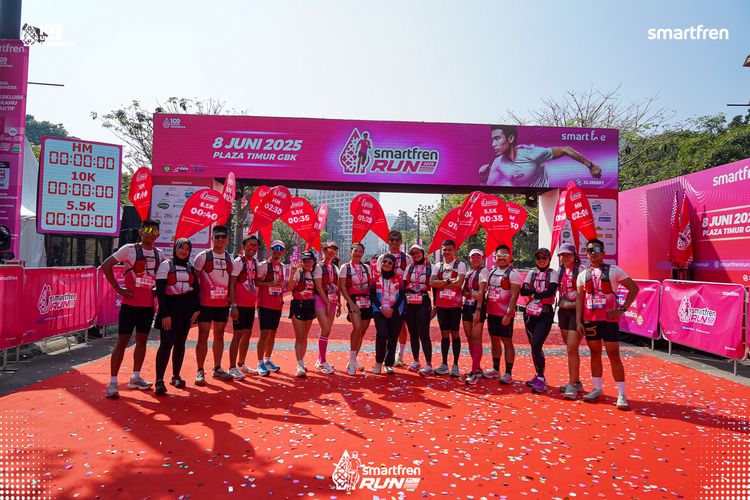 Race photo from Smartfren Run 2025 